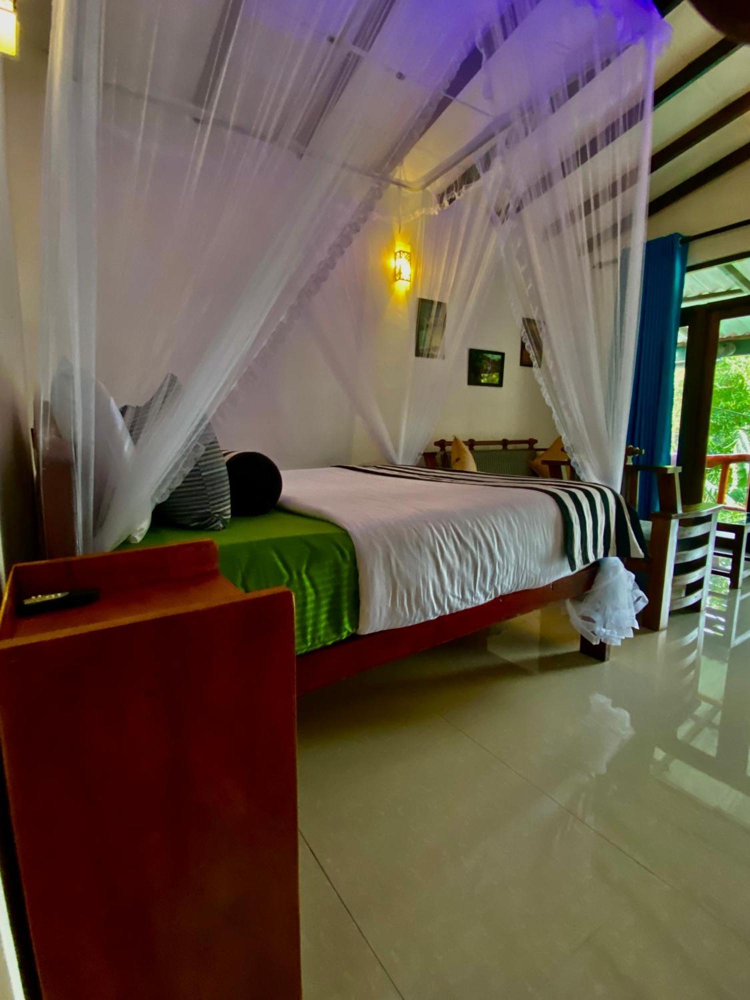 Cozy Homestay Waterfall Road Ella Exterior photo